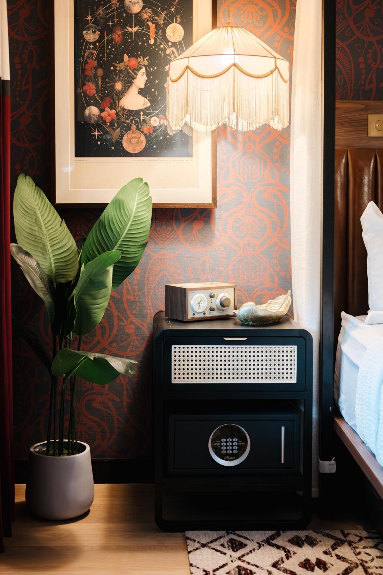 Uncommoner Hotel By Reverie Boutique Collection ウェスト・ヤーマス エクステリア 写真